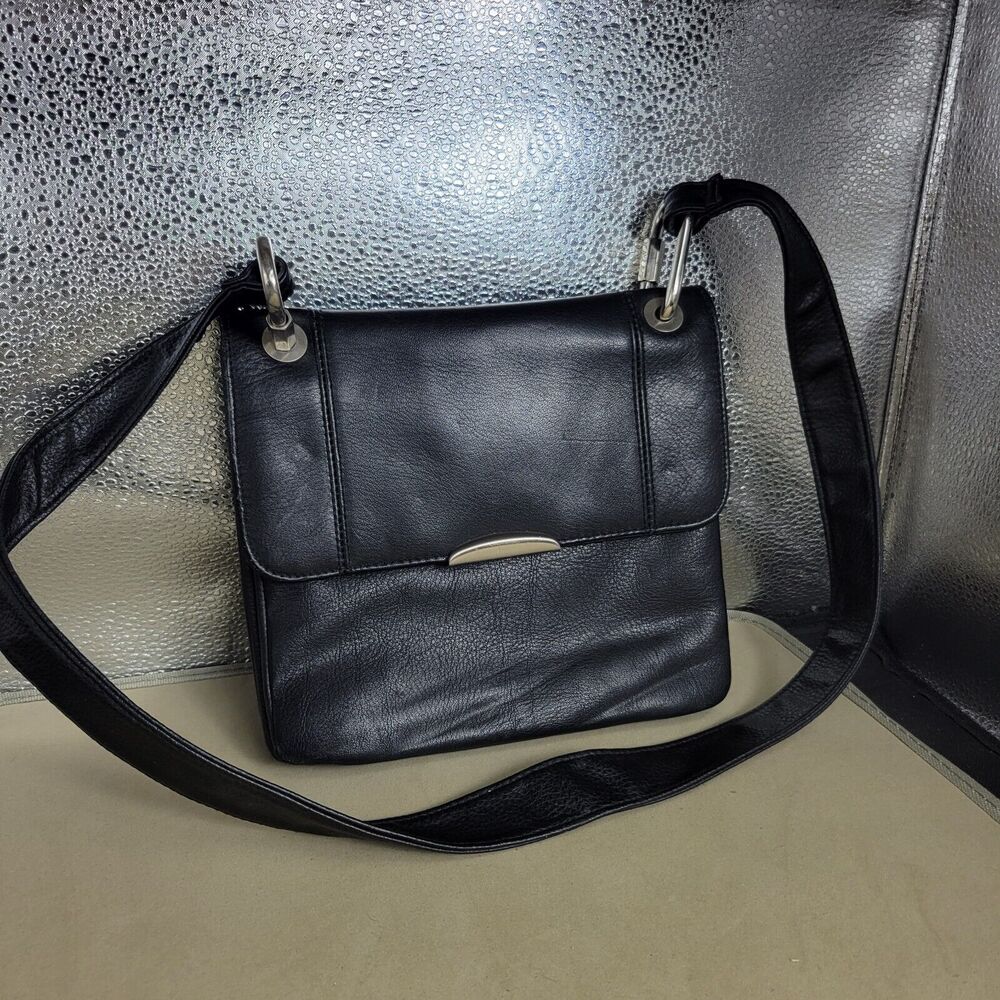 Worthington Women Saddle Crossbody Bag Black Textured Snap Button Card Slide Vtg
